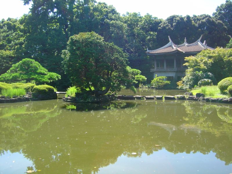 新宿御苑　台湾閣