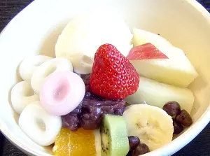クリーム白玉あんみつ